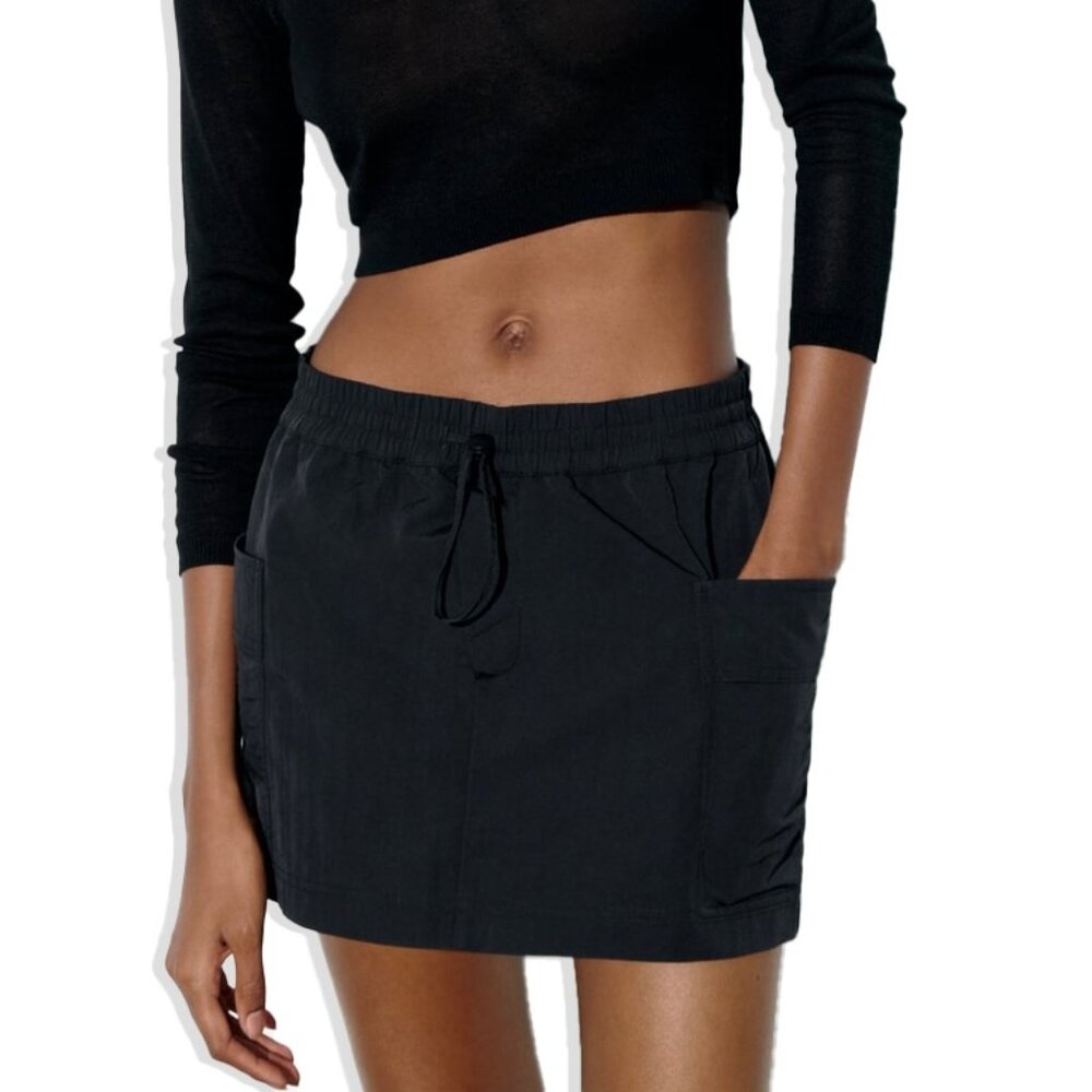 NWT Zara Nylon Skort Size M